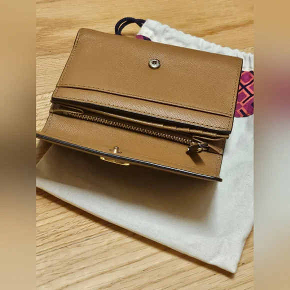 Tory Burch wallet - Picture 4 of 6